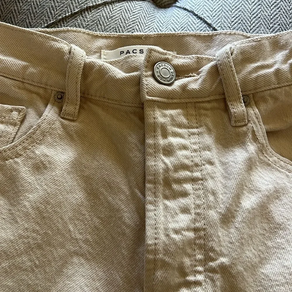 PacSun Eco Beige Ripped Vintage High Waisted Denim Shorts Size 26